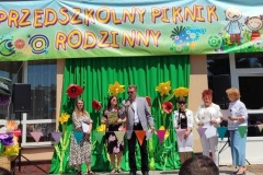 received_1460305651438732