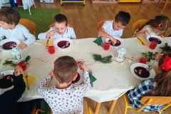received_322707540602593