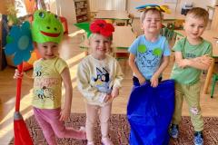 EF478579-43BA-4E55-8F2C-E259740B22C1